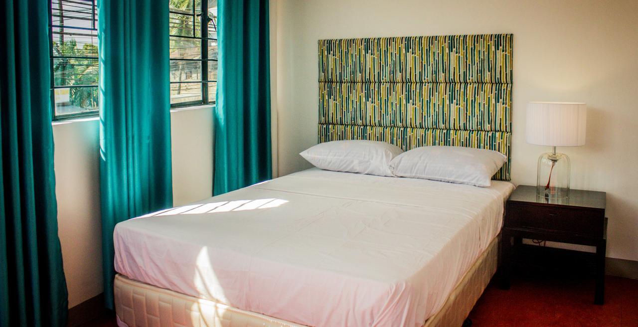 Naps & Maps Hostel Cebu Exterior foto